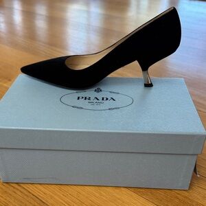 Prada Elegant Black Heels Size 9